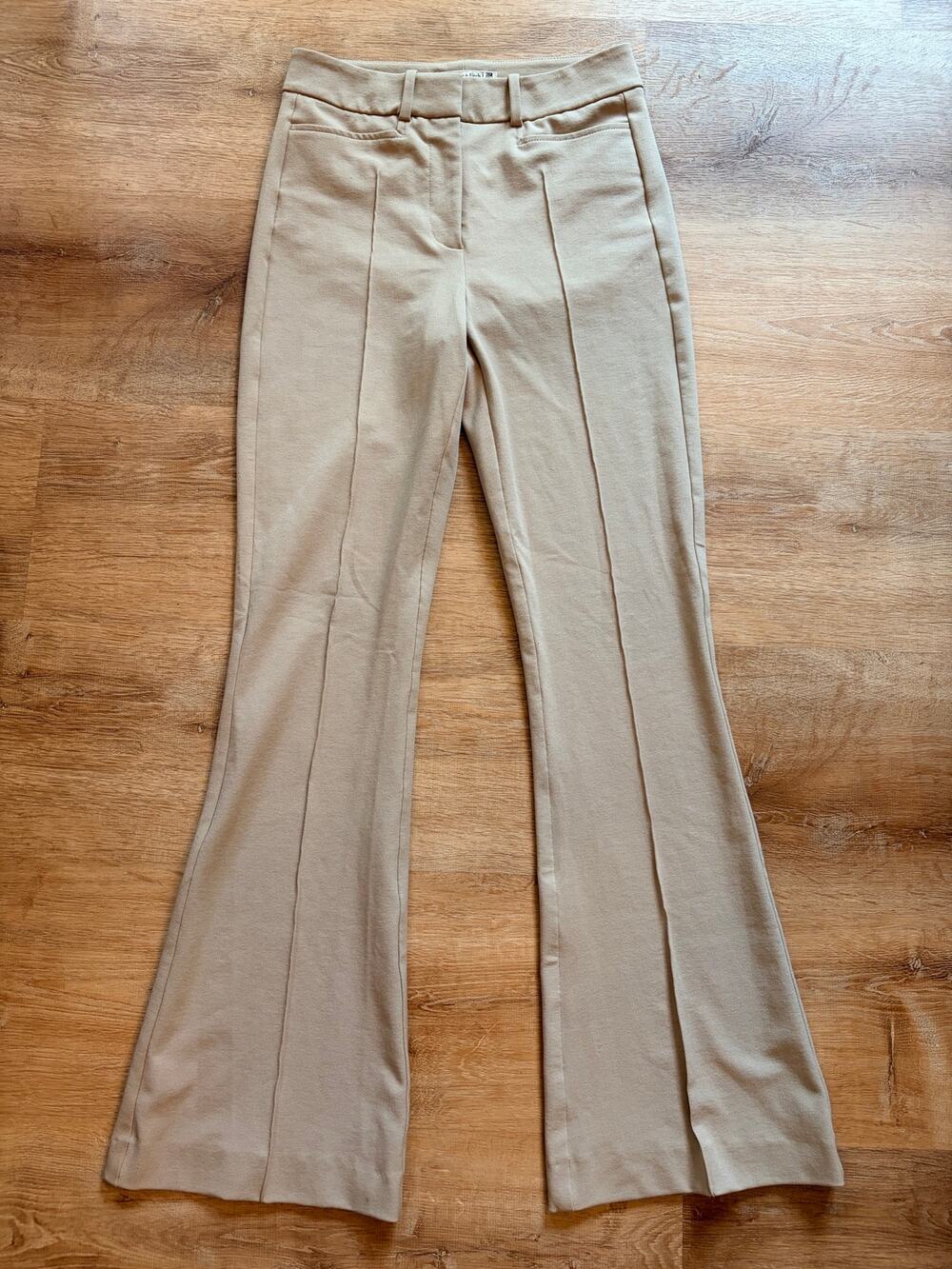 Abercrombie & Fitch Beige Tailored Flare Pants Trousers Size 26